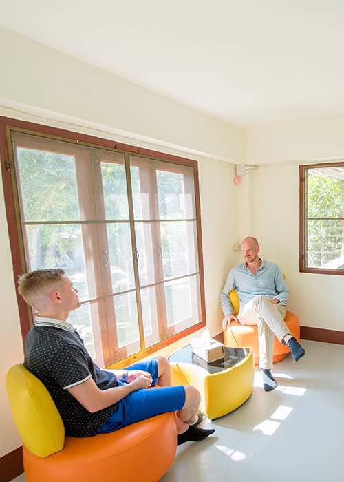 one to one counselling at rehab